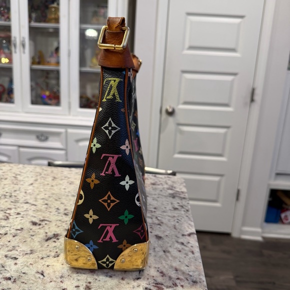 Louis Vuitton Murakami Boulogne Multicolor Monogram Shoulder Bag - Picture 3 of 14
